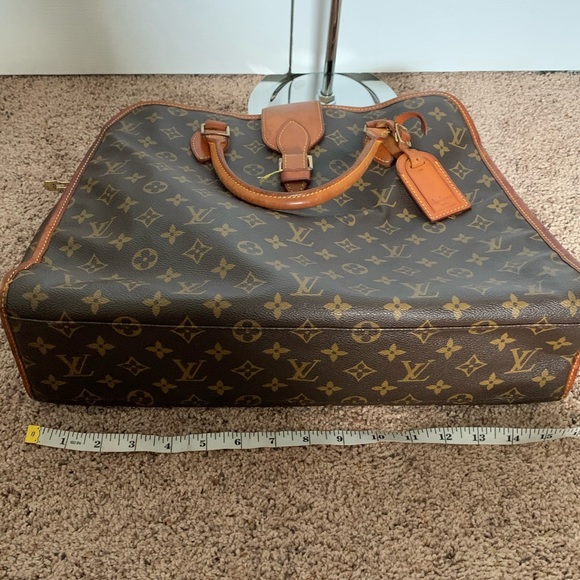 LV Rivoli briefcase bag - Picture 9 of 11